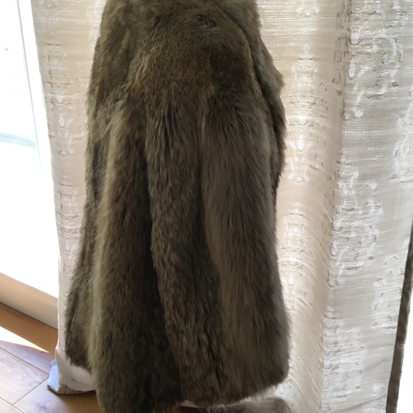Coyote fur coat - Picture 14 of 14